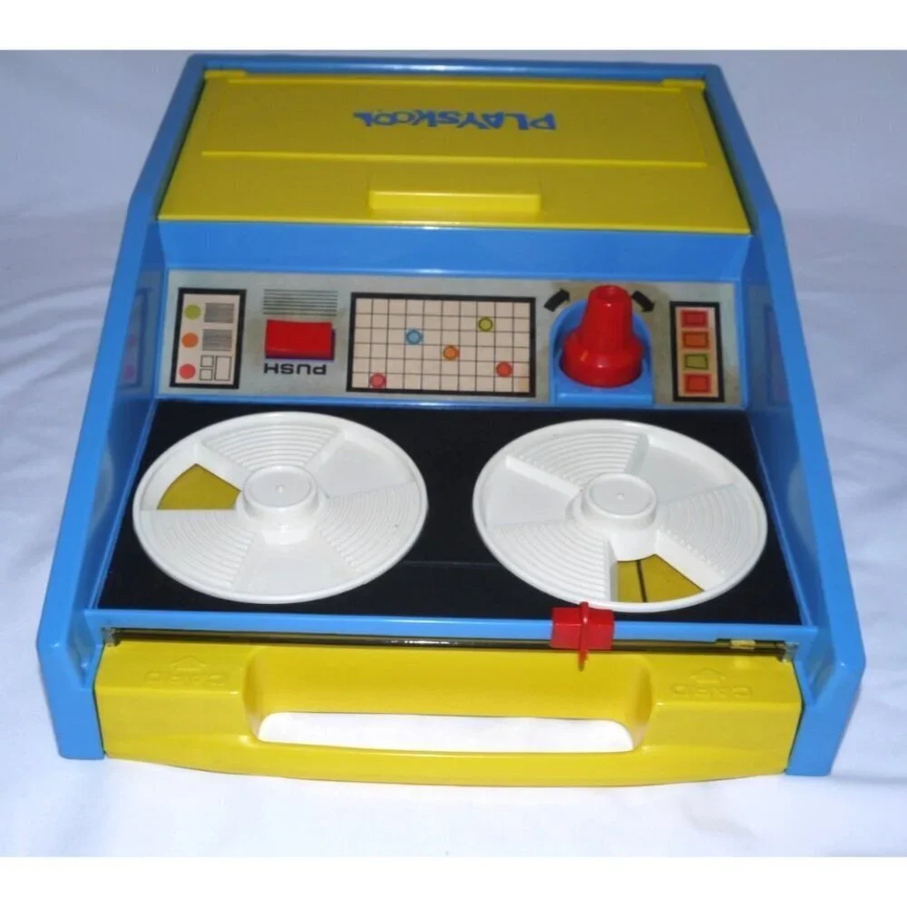 Vintage PLAYSKOOL Play and Learn Computer 1972 preschool learning toy